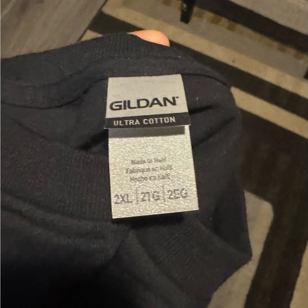 Black and Green Gildan Trucker Shirt - Picture 3 of 3